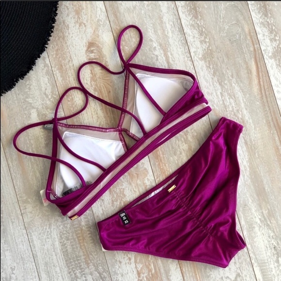 NWT Victoria’s Secret Bikini - Picture 2 of 5